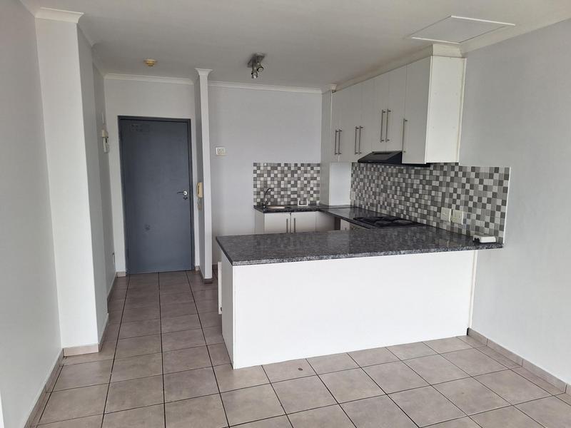 2 Bedroom Property for Sale in Goodwood Central Western Cape